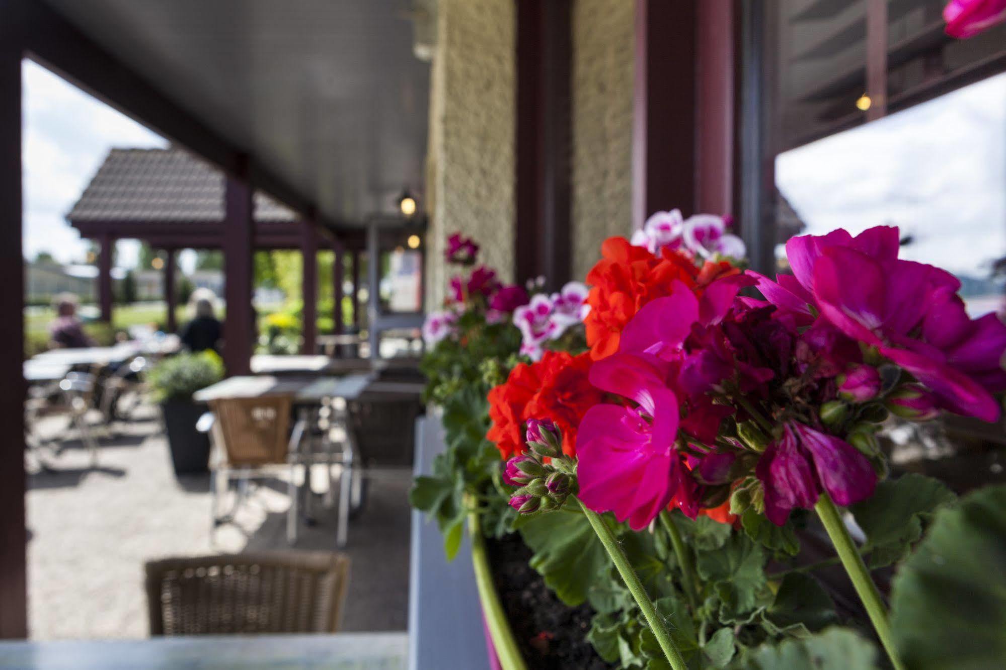 Sure Hotel By Best Western Rouvignies Valenciennes מראה חיצוני תמונה