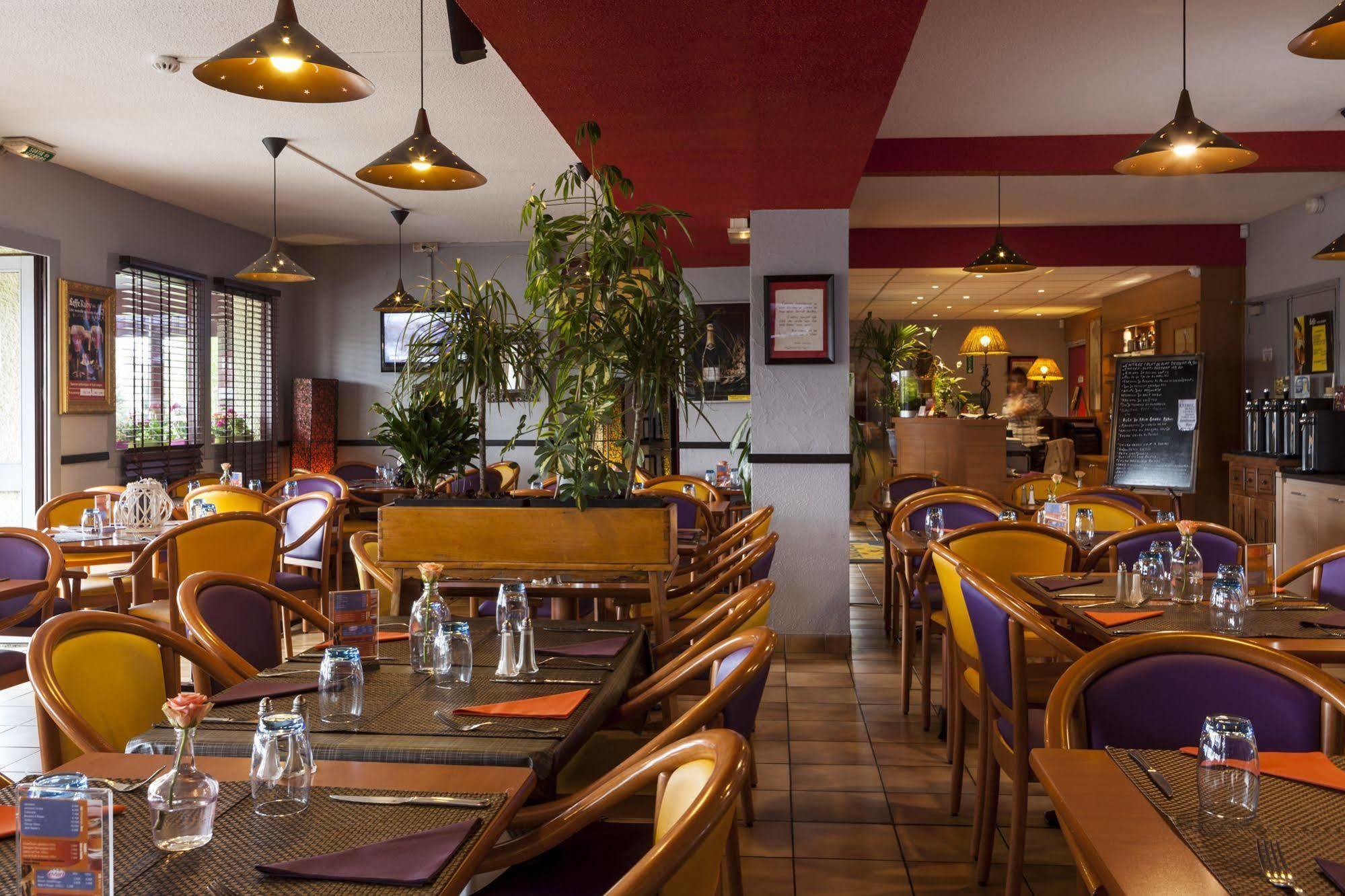 Sure Hotel By Best Western Rouvignies Valenciennes מראה חיצוני תמונה